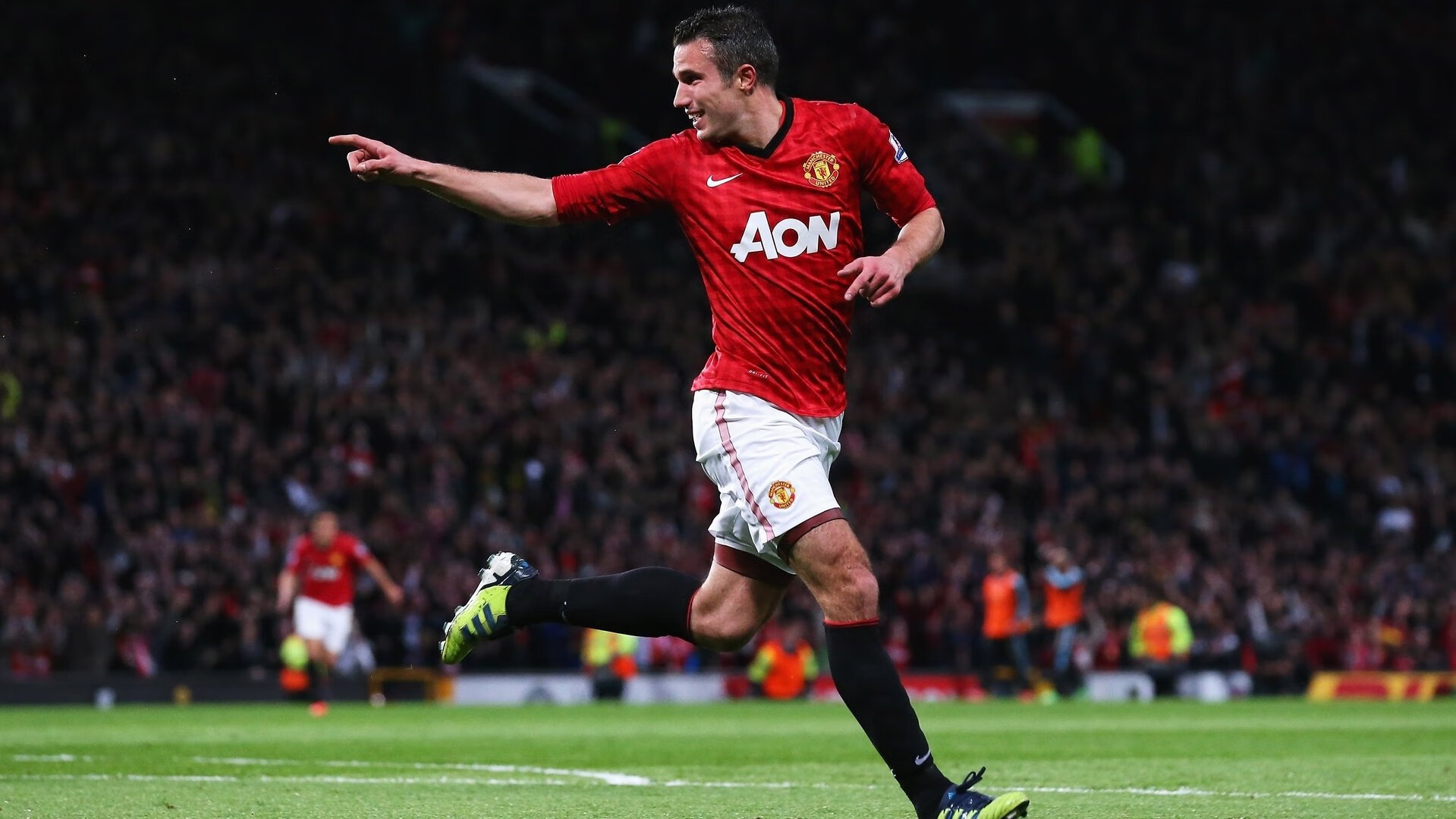 中国足球的球迷观赛体验提升方案实施方案，足球观看比赛