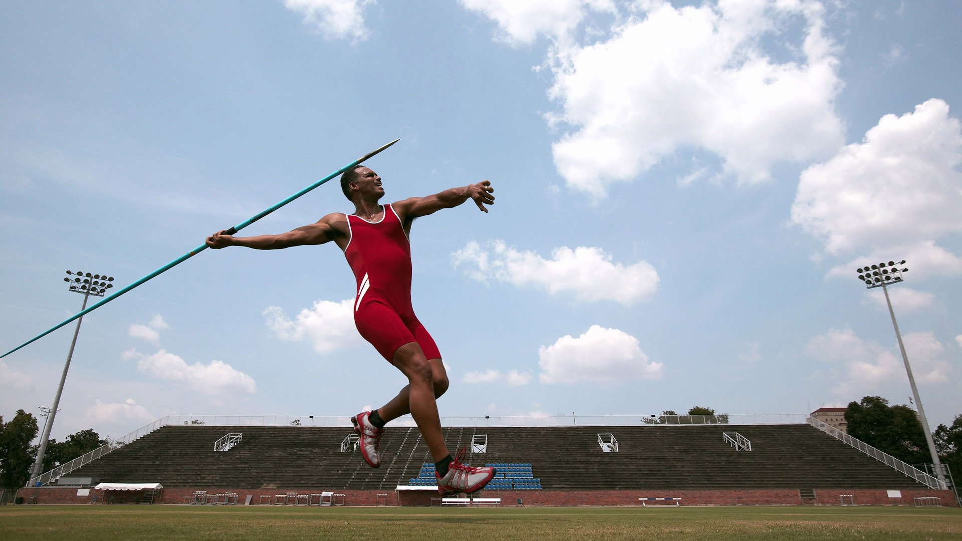 荷兰选手果断反击，扭转形势，荷兰选手申诉